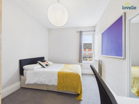 4 bedroom Terraced House for sale in West Parade, Lincoln, LN1