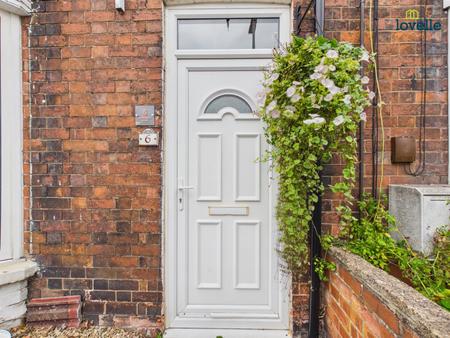 4 bedroom Terraced House to let in Wellington Street, Lincoln