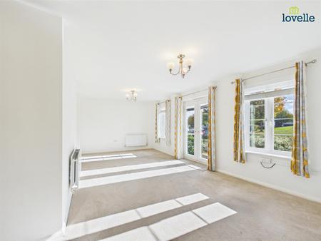 2 bedroom Flat to let in Venables Way, Lincoln