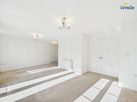 2 bedroom Flat to let in Venables Way, Lincoln