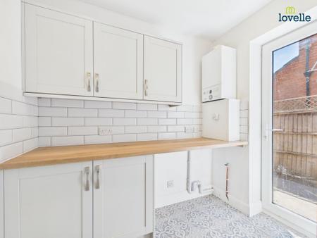 3 bedroom Semi-detached house for sale in Greetwell Road, Lincoln, LN2