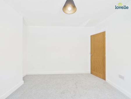 3 bedroom Semi-detached house for sale in Greetwell Road, Lincoln, LN2