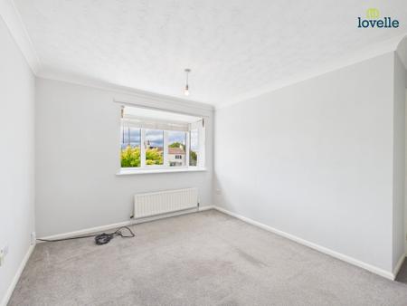 3 bedroom Detached house for sale in Lincoln Road, Dunholme, LN2