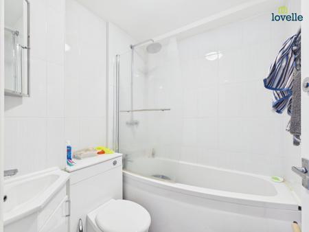2 bedroom Flat for sale in Brayford Wharf East, Lincoln, LN5