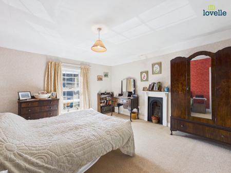 4 bedroom Terraced House for sale in High Street, Reepham, LN3