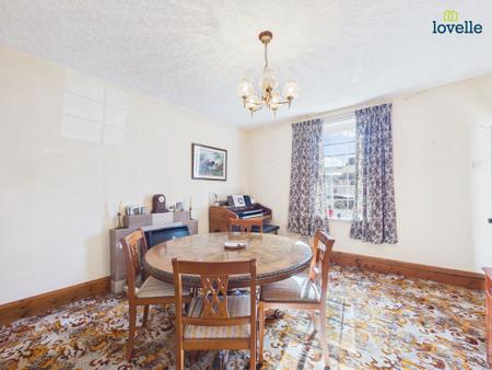 4 bedroom Terraced House for sale in High Street, Reepham, LN3