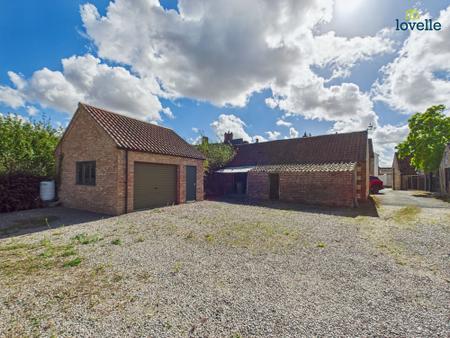 4 bedroom Terraced House for sale in High Street, Reepham, LN3