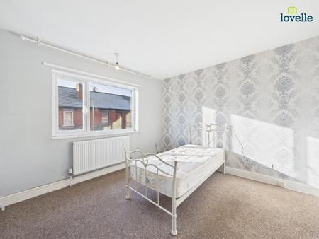 3 bedroom Terraced House for sale in Foster Street, Lincoln, LN5