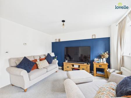 3 bedroom Semi-detached house for sale in Crowder Close, Bardney, LN3