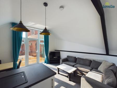 5 bedroom Terraced House for sale in Cromwell Street, Lincoln, LN2