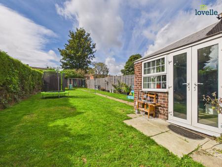 2 bedroom Semi-detached house for sale in Stapleford Avenue, Lincoln, LN2