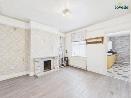 3 bedroom Terraced House for sale in Monks Road, Lincoln, LN2