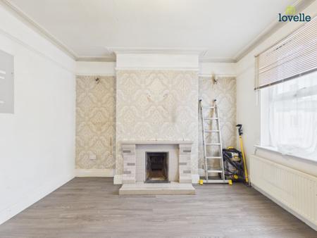3 bedroom Terraced House for sale in Monks Road, Lincoln, LN2