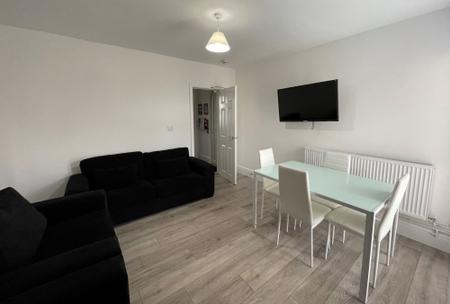 5 bedroom Terraced House for sale in Mount Street, Lincoln, LN1