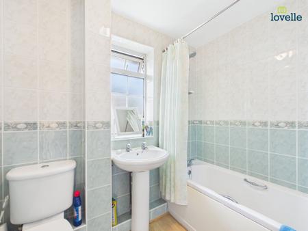 4 bedroom Detached house for sale in Bullingham Road, Lincoln, LN2