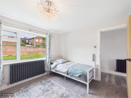 2 bedroom Detached bungalow for sale in Hillside Avenue, Lincoln, LN2