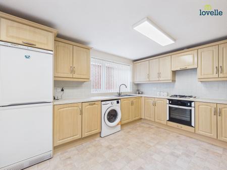 3 bedroom Detached bungalow for sale in Ellison Close, Sudbrooke, LN2