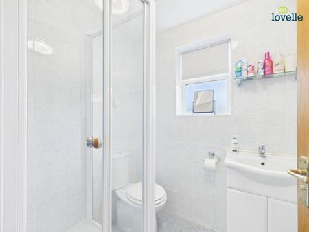 3 bedroom Detached bungalow for sale in Ellison Close, Sudbrooke, LN2