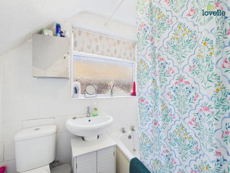 3 bedroom Semi-detached house for sale in Rudgard Avenue, Cherry Willingham, LN3