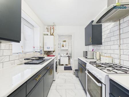 3 bedroom Terraced House for sale in St. Rumbolds Street, Lincoln, LN2