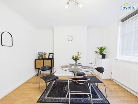 3 bedroom Terraced House for sale in St. Rumbolds Street, Lincoln, LN2