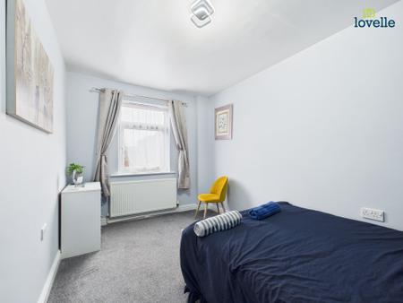 3 bedroom Terraced House for sale in St. Rumbolds Street, Lincoln, LN2