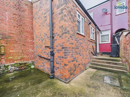 3 bedroom Terraced House for sale in St. Rumbolds Street, Lincoln, LN2