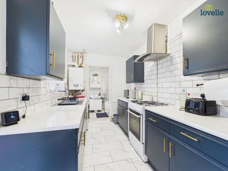 3 bedroom Terraced House for sale in St. Rumbolds Street, Lincoln, LN2