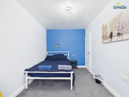 3 bedroom Terraced House for sale in St. Rumbolds Street, Lincoln, LN2