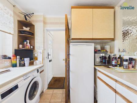 3 bedroom Detached house for sale in Hollywell Road, Lincoln, LN5