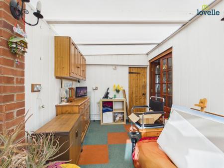 3 bedroom Detached house for sale in Hollywell Road, Lincoln, LN5