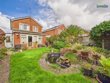 3 bedroom Detached house for sale in Hollywell Road, Lincoln, LN5