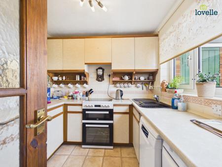 3 bedroom Detached house for sale in Hollywell Road, Lincoln, LN5