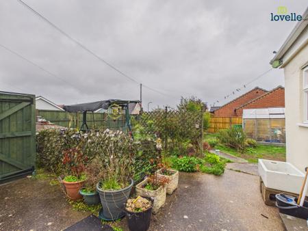 2 bedroom Detached bungalow for sale in Westfield Drive, North Greetwell, LN2