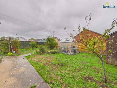 2 bedroom Detached bungalow for sale in Westfield Drive, North Greetwell, LN2