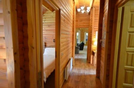 3 bedroom Log Cabin to let in Kenwick Woods, Kenwick Park, Louth, LN11