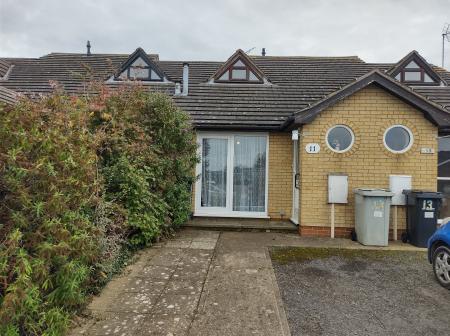 Robinson Avenue, Alford, LN13