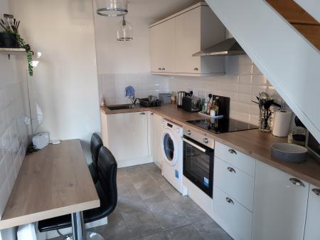 1 bedroom Terraced House to let in Robinson Avenue, Alford, LN13