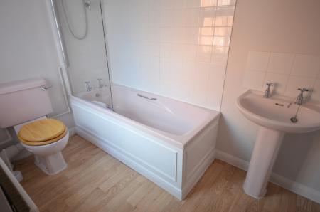 2 bedroom Cottage to let in Church Street, Louth, LN11