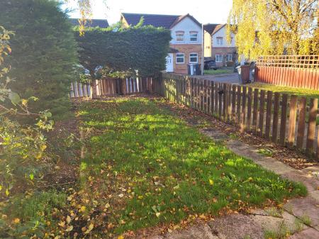 2 bedroom Terraced House to let in Butlin Close, Skegness, PE25