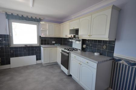 3 bedroom Flat to let in High Street, Mablethorpe, LN12