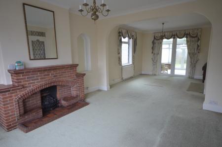 3 bedroom Detached house to let in Lumley Crescent, Skegness, PE25