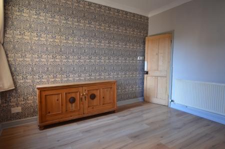 2 bedroom Terraced House to let in Little South Street, Louth, LN11