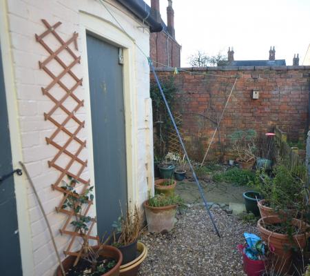 2 bedroom Terraced House to let in Little South Street, Louth, LN11