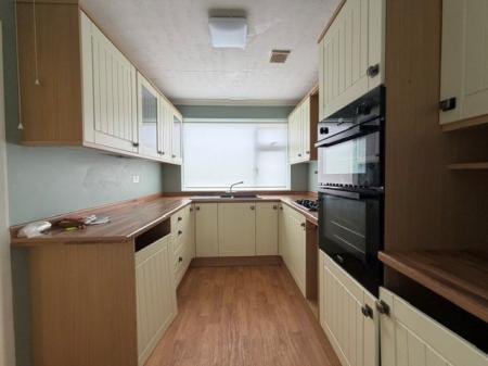 2 bedroom Bungalow to let in The Meadows, Trusthorpe, LN12