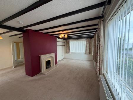 2 bedroom Bungalow to let in The Meadows, Trusthorpe, LN12