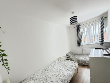 3 bedroom Terraced House to let in Gibson Way, Louth, LN11