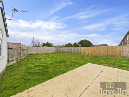 3 bedroom Bungalow to let in Wellington Road, Mablethorpe, LN12