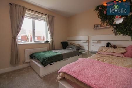 2 bedroom Terraced House for sale in Lavender Way, Louth, LN11