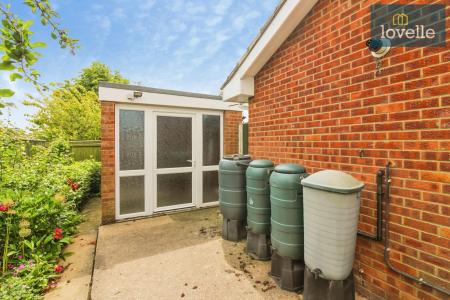 2 bedroom Semi-detached bungalow for sale in Christopher Close, Louth, LN11
